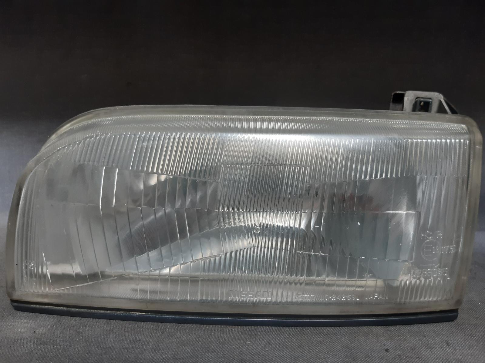 View Auto part Left Headlamp NISSAN PRAIRIE 1992