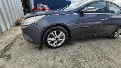 View HYUNDAI I45 2010 4 Door Sedan Breaking