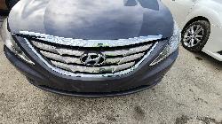 View HYUNDAI I45 2010 4 Door Sedan Breaking