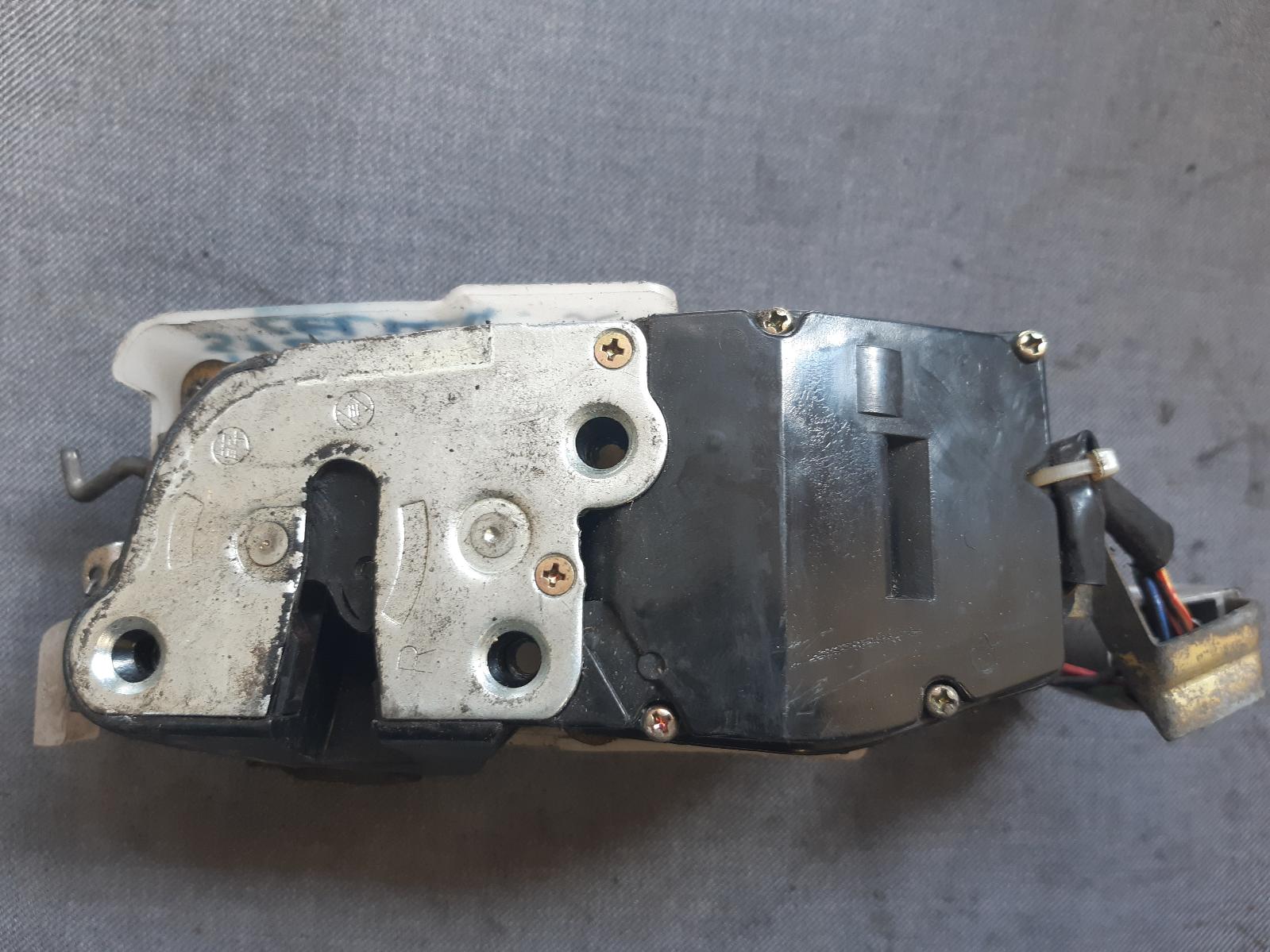 1996 TOYOTA CELICA Door/Boot/Gate Lock Contact us for Photo