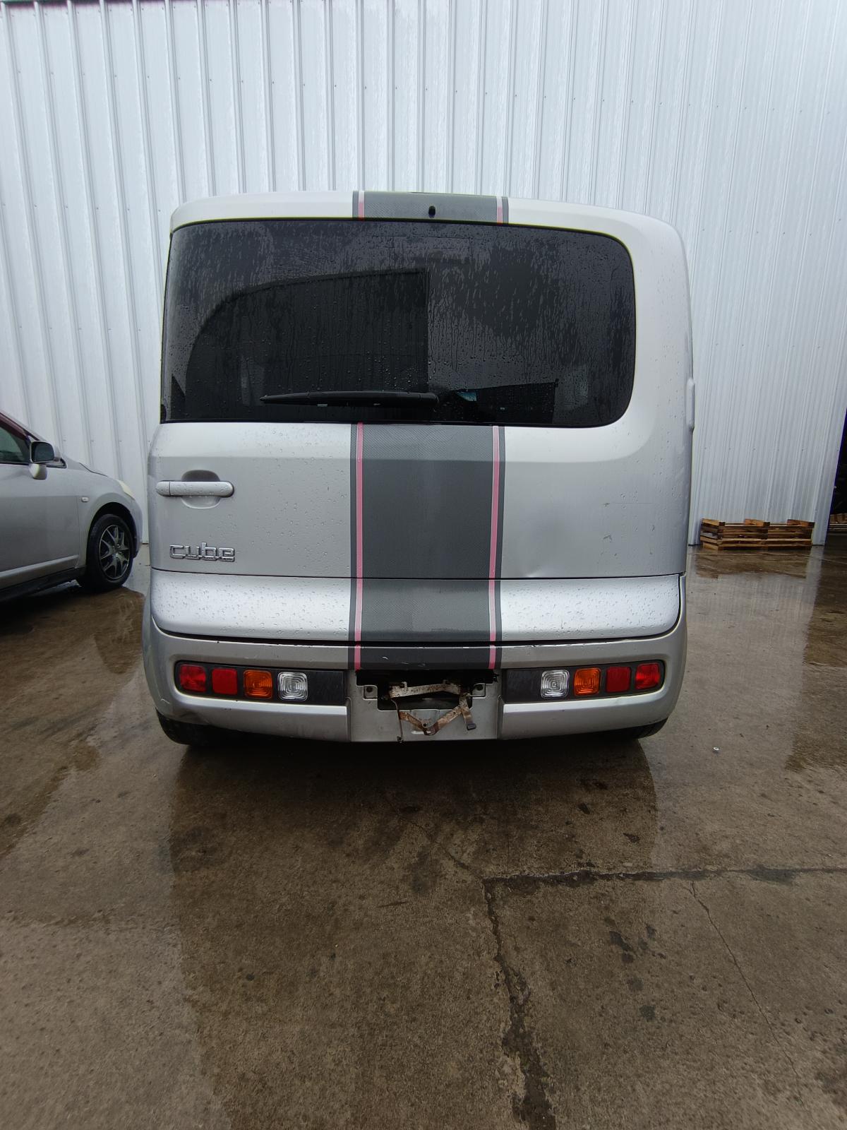View NISSAN CUBE 2004 5_DOOR Station Wagon Breaking