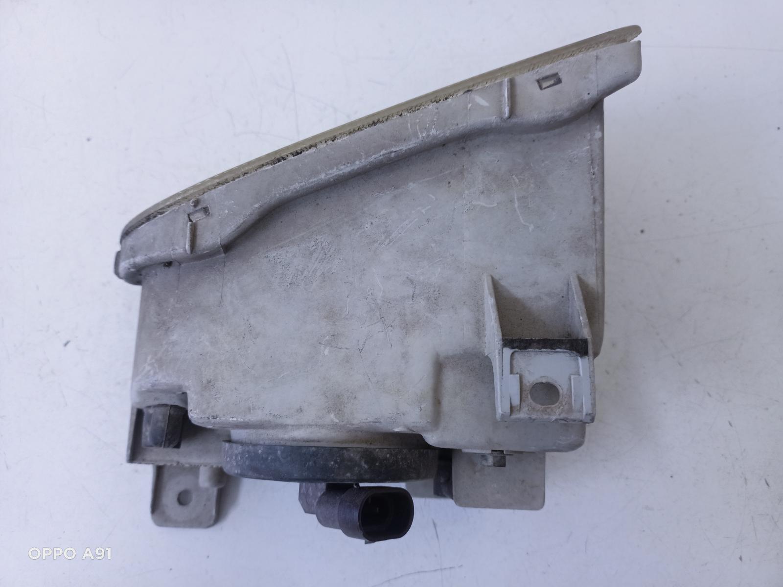 2001 TOYOTA ESTIMA Right Indicator/Fog/Side Contact us for Photo