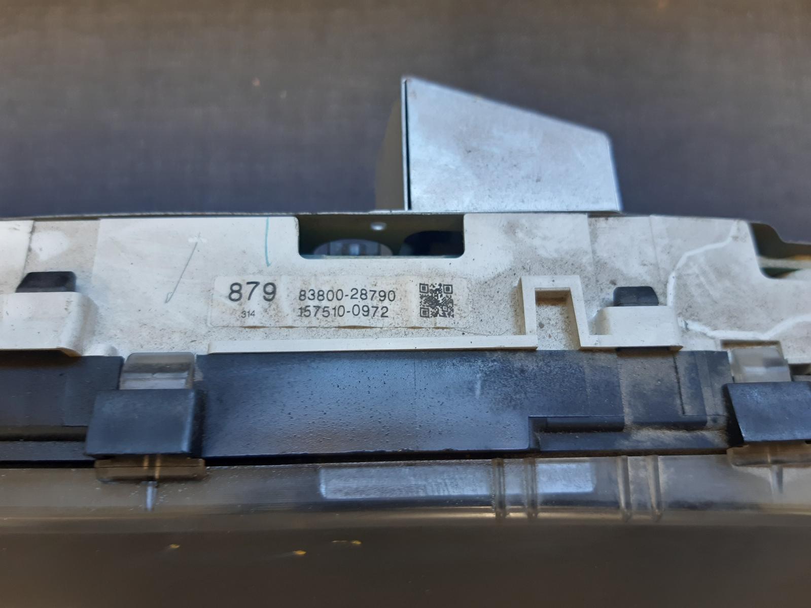 2001 TOYOTA ESTIMA Instrument Cluster Contact us for Photo