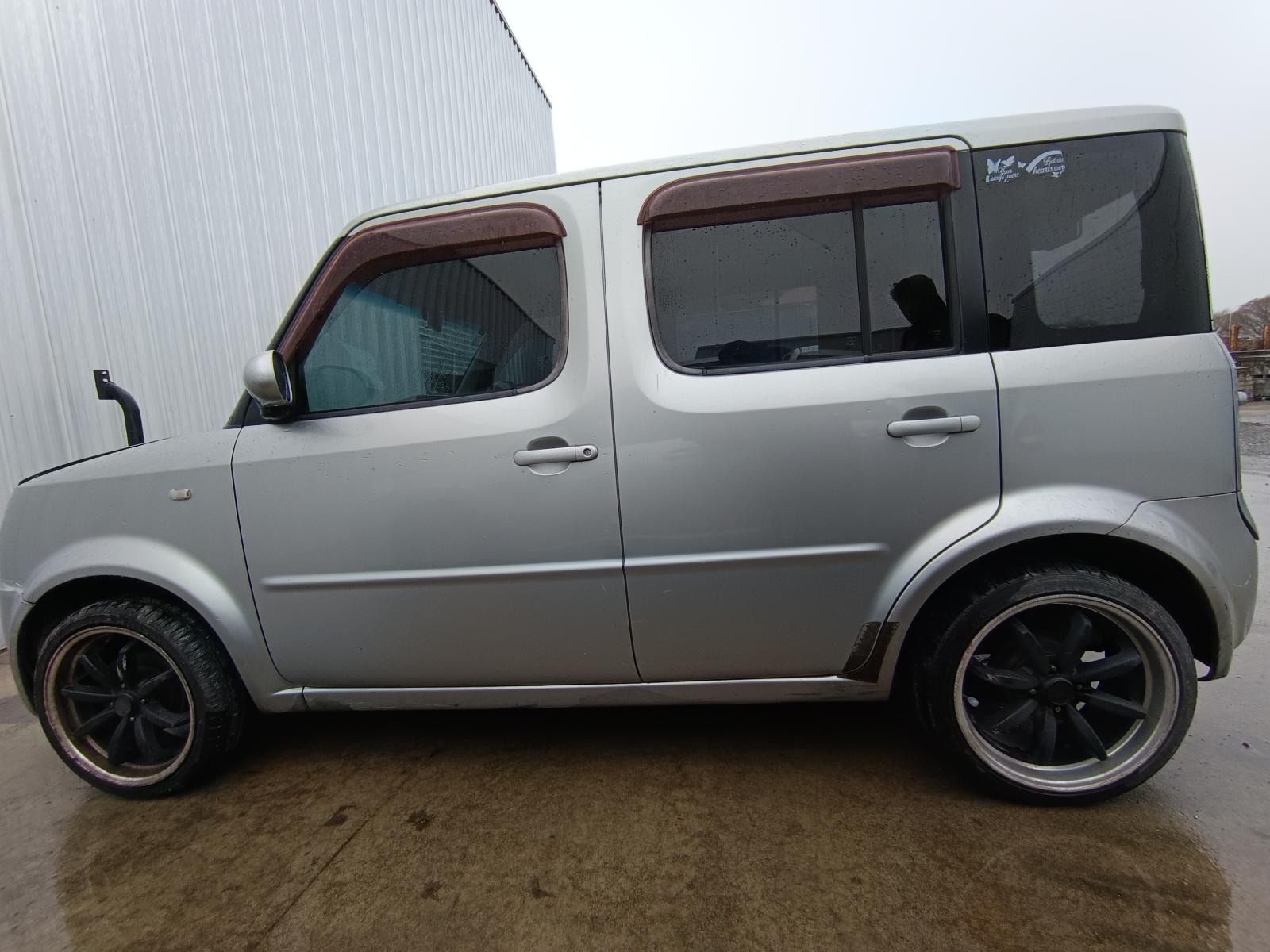 View NISSAN CUBE 2004 5_DOOR Station Wagon Breaking