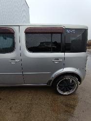 View NISSAN CUBE 2004 5_DOOR Station Wagon Breaking