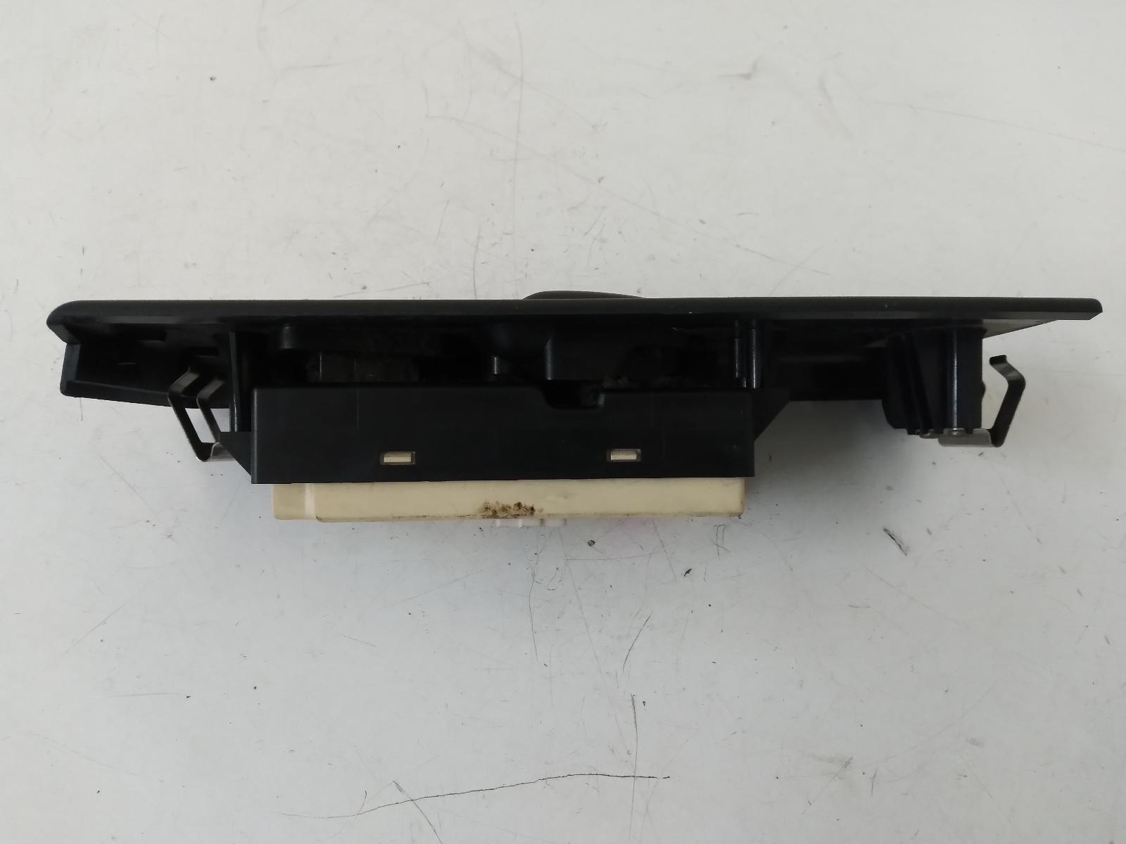 1995 HOLDEN JACKAROO Pwr Dr Wind Switch Contact us for Photo