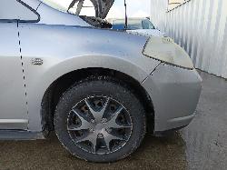 View NISSAN TIIDA 2006   Breaking