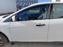 View FORD FOCUS 2012 5_DOOR Hatchback Breaking