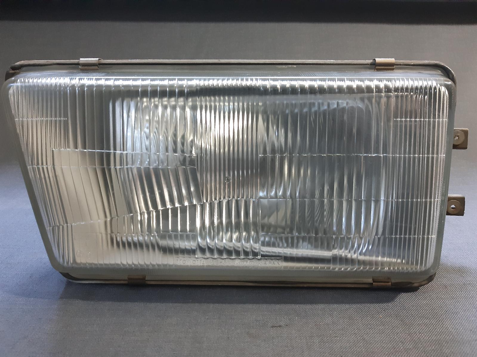 View Auto part Left Headlamp TOYOTA TOWNACE 1990