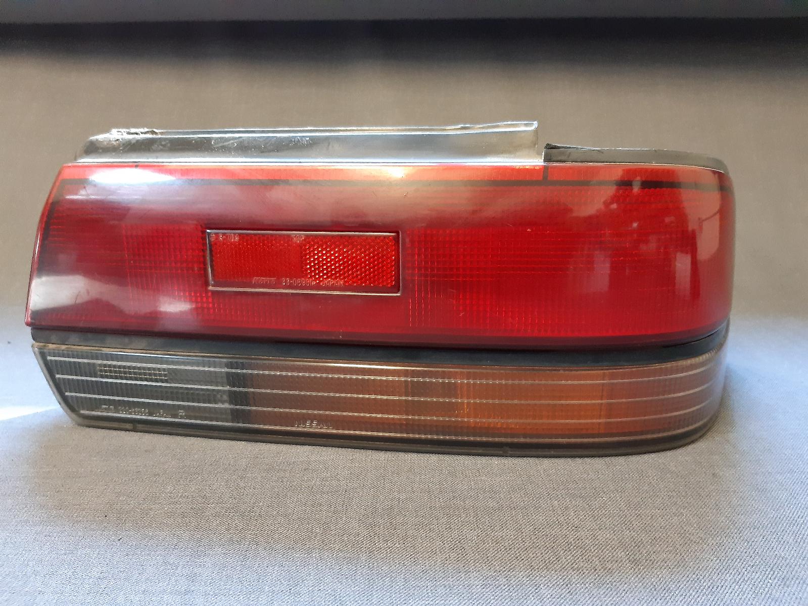 View Auto part Right Taillight NISSAN BLUEBIRD 1990