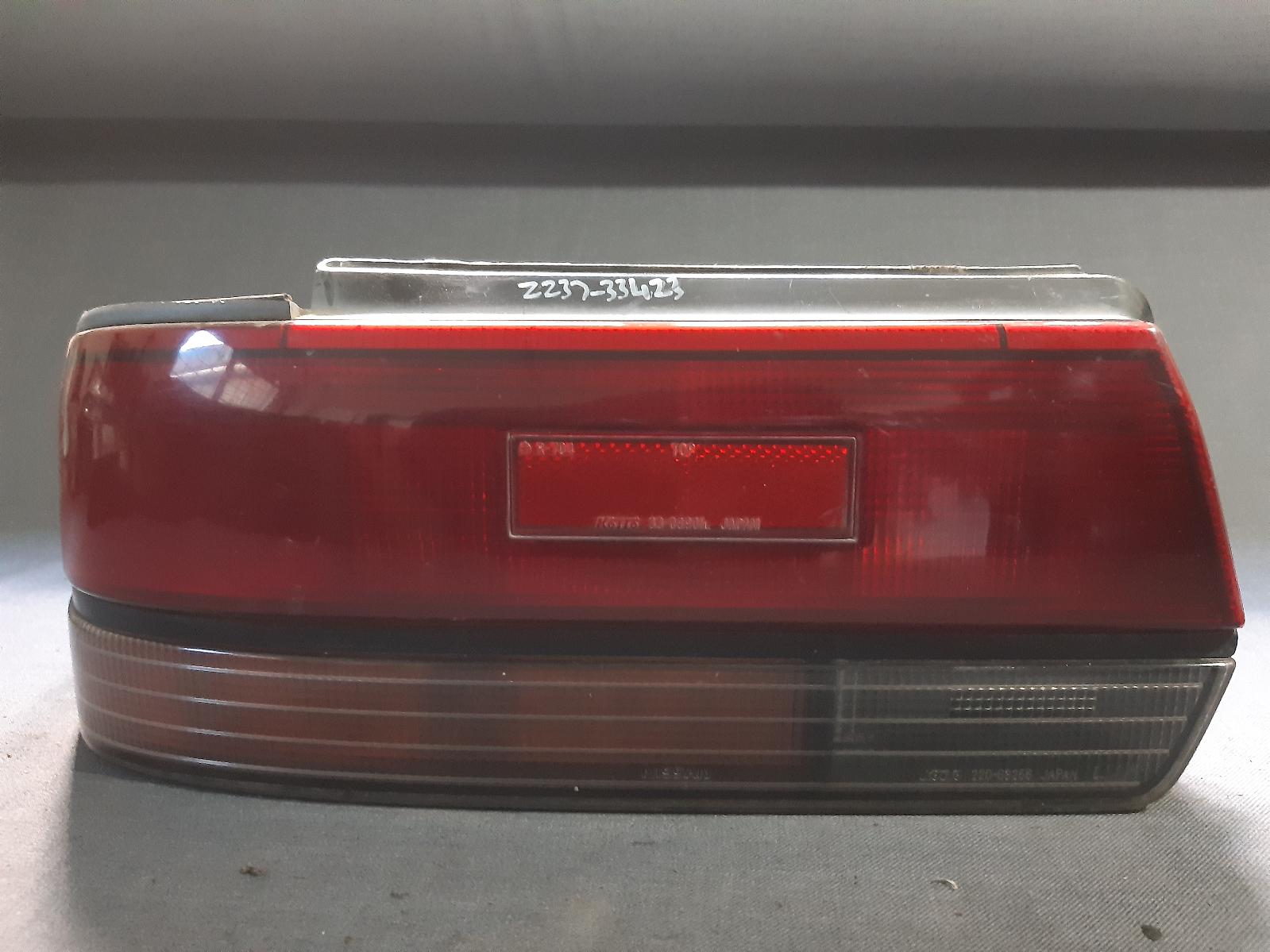 View Auto part Left Taillight NISSAN BLUEBIRD 1990