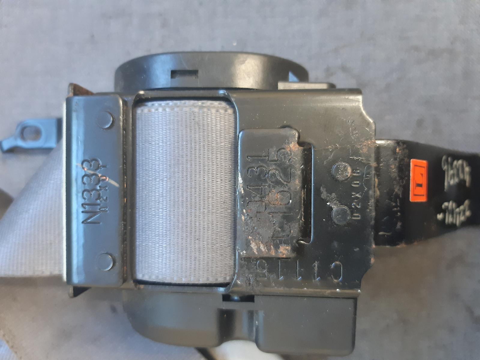 1997 TOYOTA ESTIMA Seatbelt/Stalk Contact us for Photo