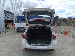 View HYUNDAI I40 2013 5_DOOR Station Wagon Breaking