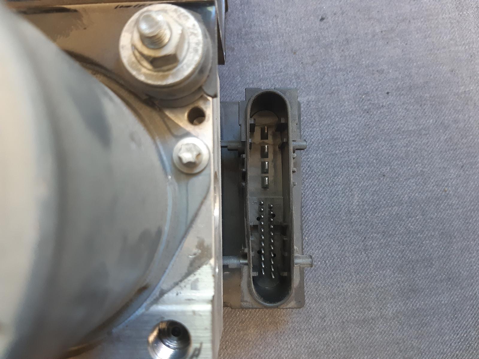 2005 NISSAN SKYLINE Abs Pump/Modulator Contact us for Photo
