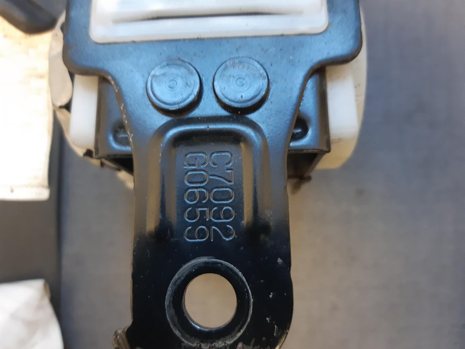 2004 TOYOTA COROLLA Seatbelt/Stalk Contact us for Photo