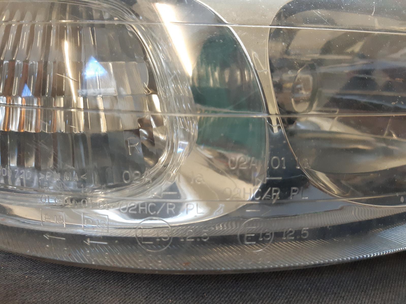 1998 DAEWOO NUBIRA Right Headlamp Contact us for Photo