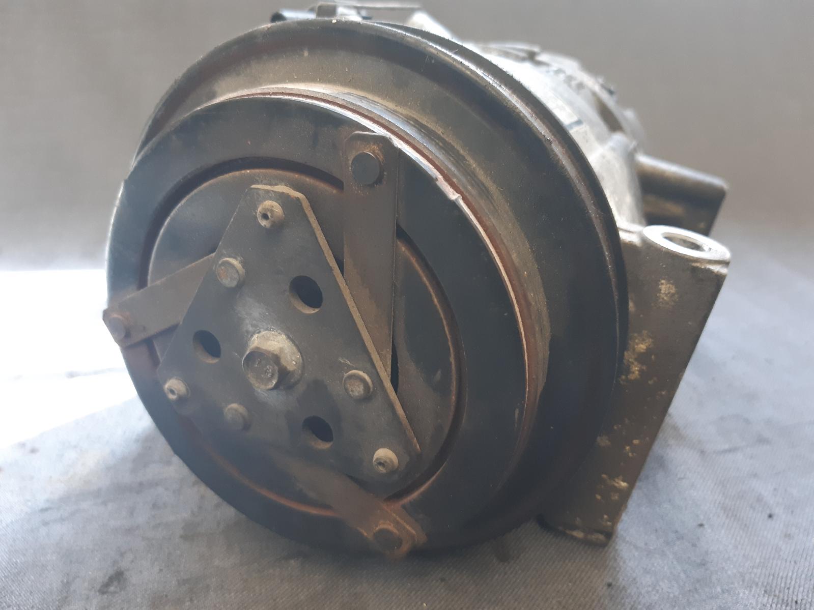 2002 NISSAN SKYLINE A/C Compressor Contact us for Photo