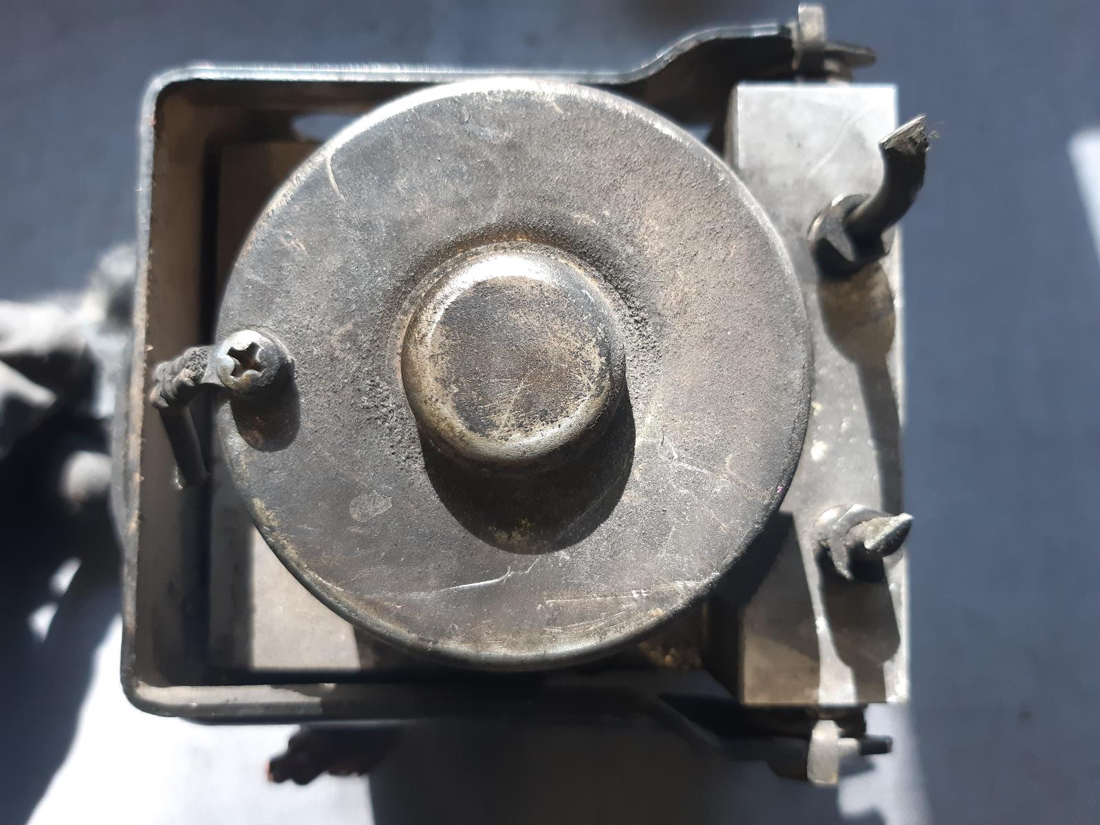 2003 NISSAN CEFIRO (NZ ONLY) Abs Pump/Modulator Contact us for Photo