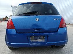 View SUZUKI SWIFT 2005 5_DOOR Hatchback Breaking