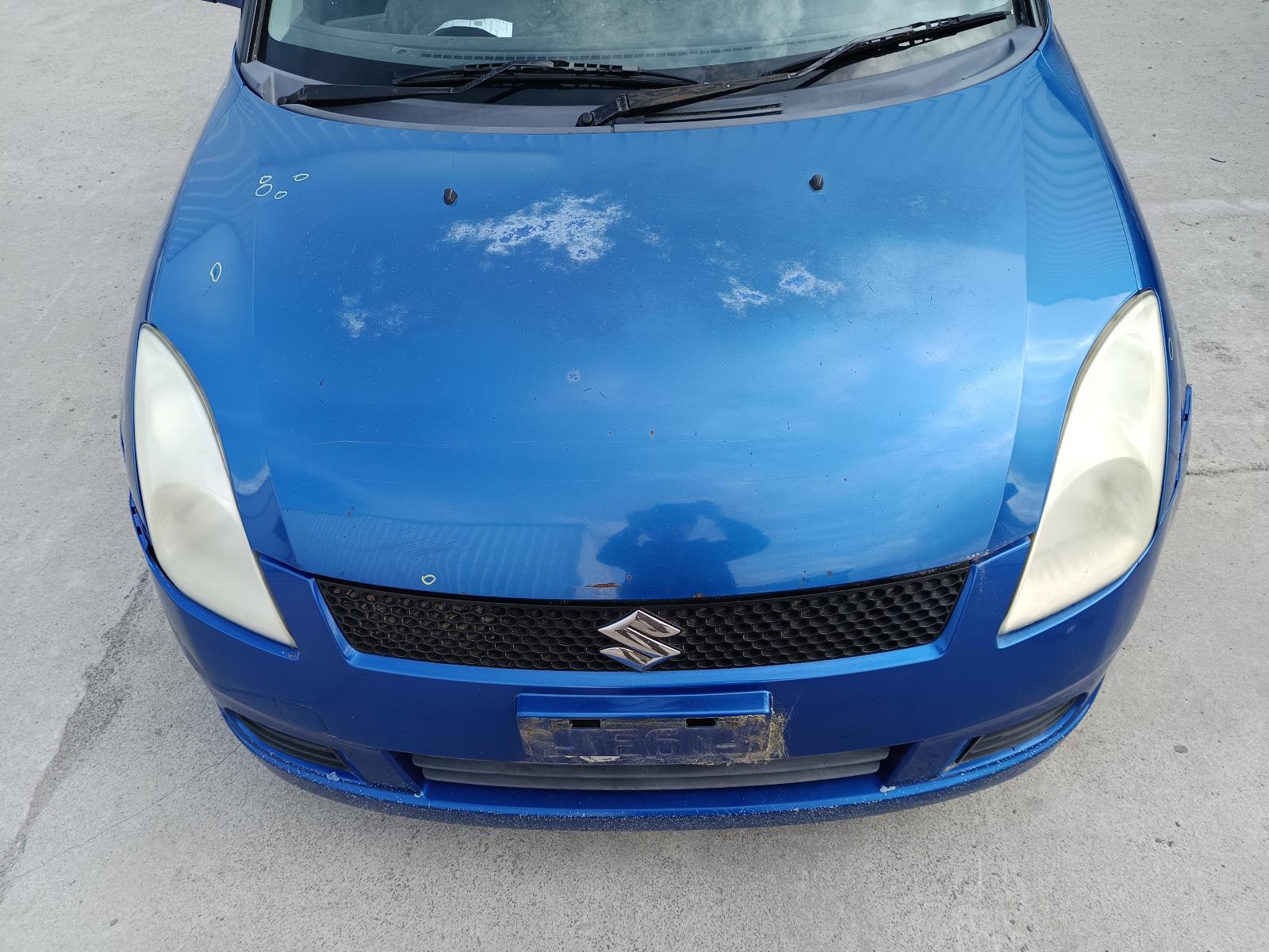View SUZUKI SWIFT 2005 5_DOOR Hatchback Breaking