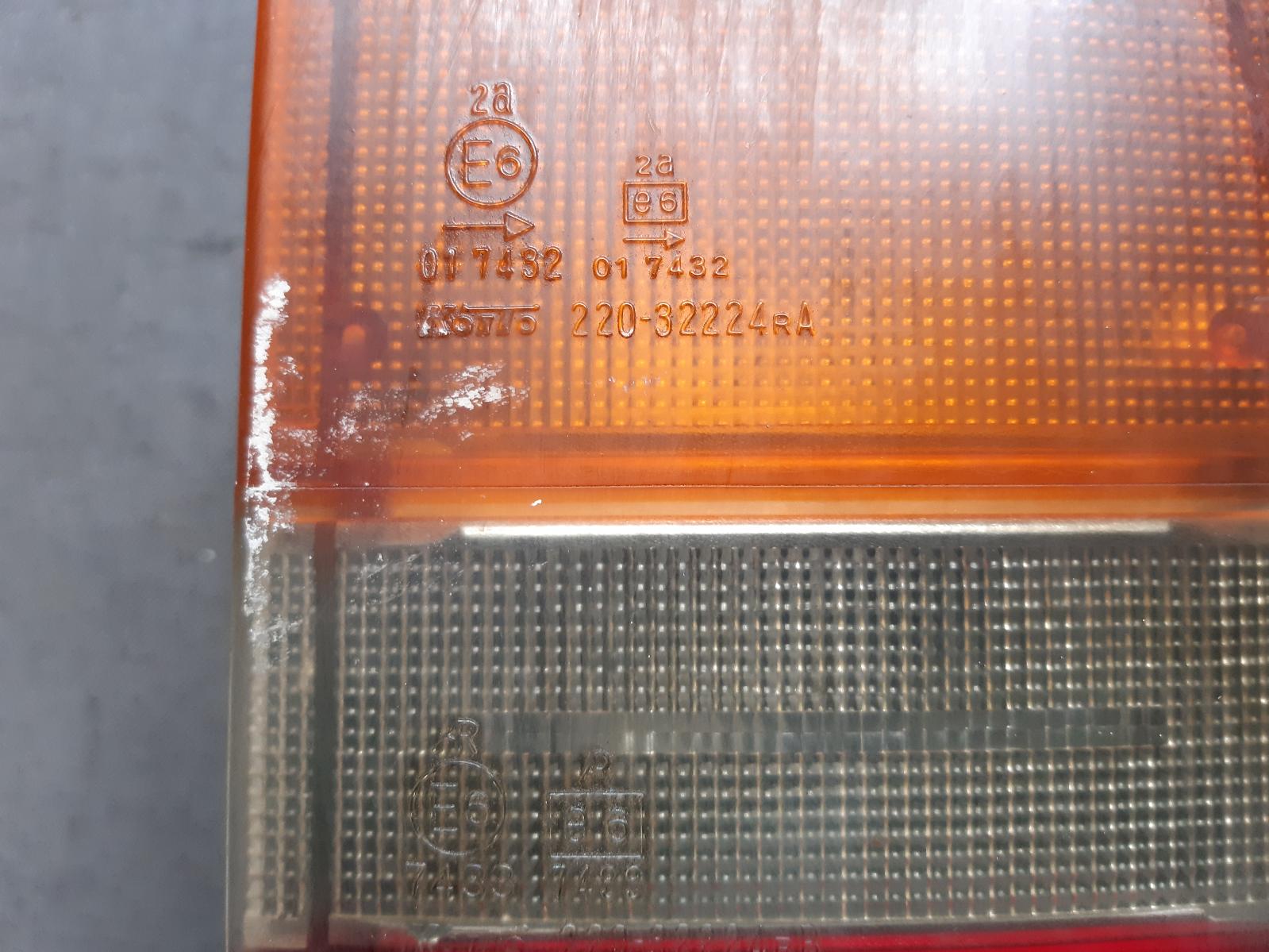1996 SUZUKI VITARA Right Taillight Contact us for Photo