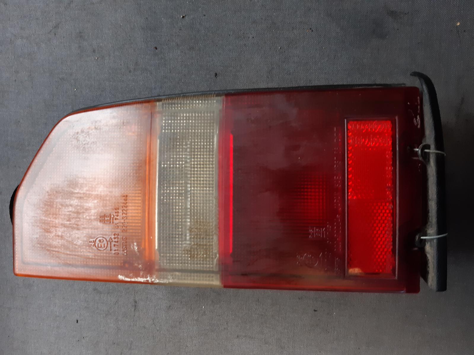 View Auto part Right Taillight SUZUKI VITARA 1996