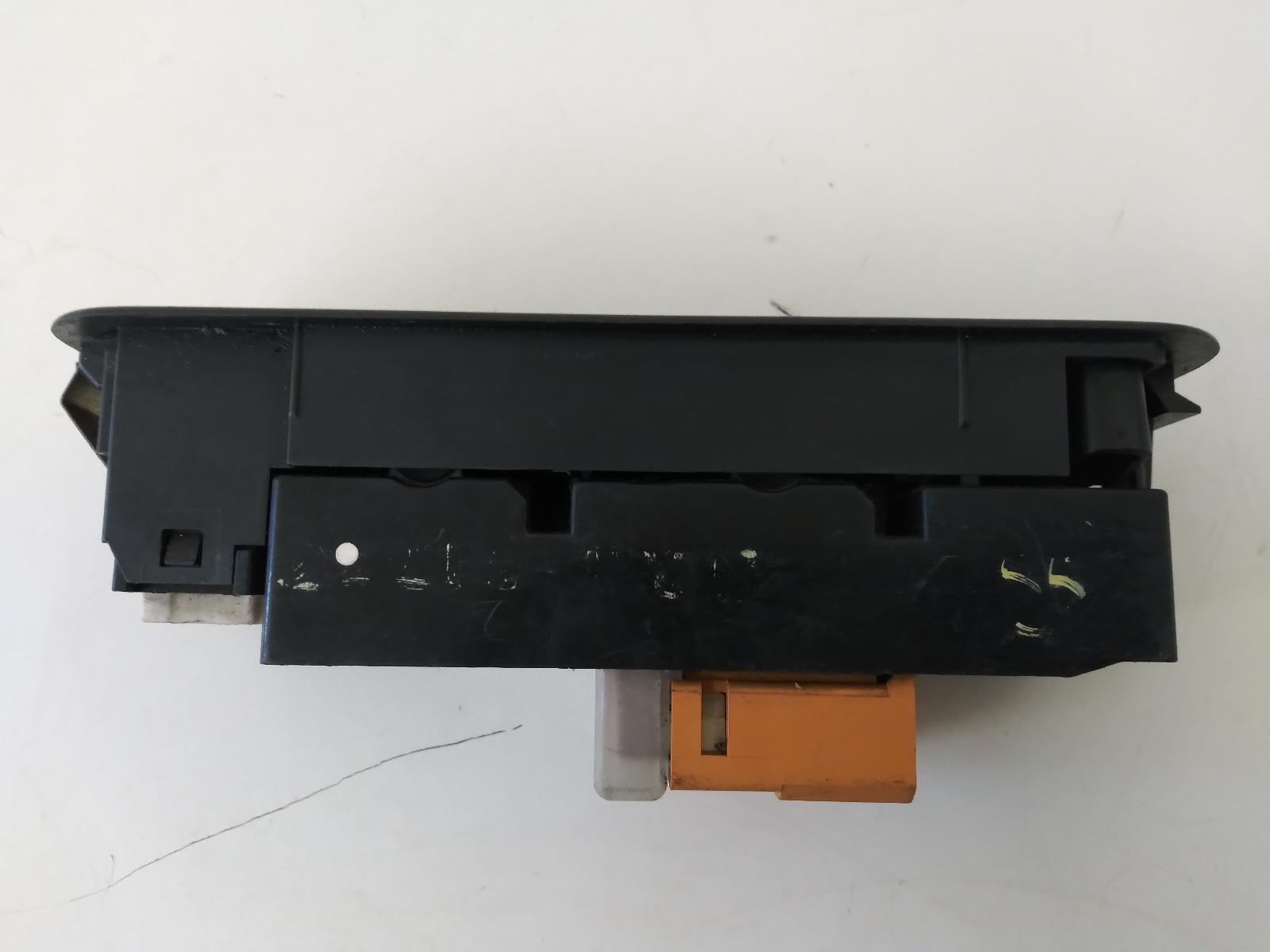 1996 SUZUKI BALENO Pwr Dr Wind Switch Contact us for Photo
