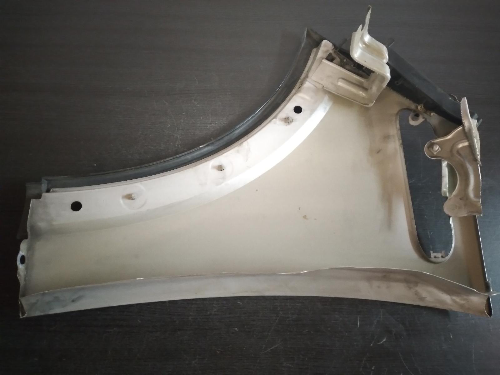 2005 MINI COOPER Right Guard Contact us for Photo