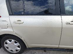 View NISSAN TIIDA 2005   Breaking