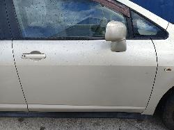 View NISSAN TIIDA 2005   Breaking