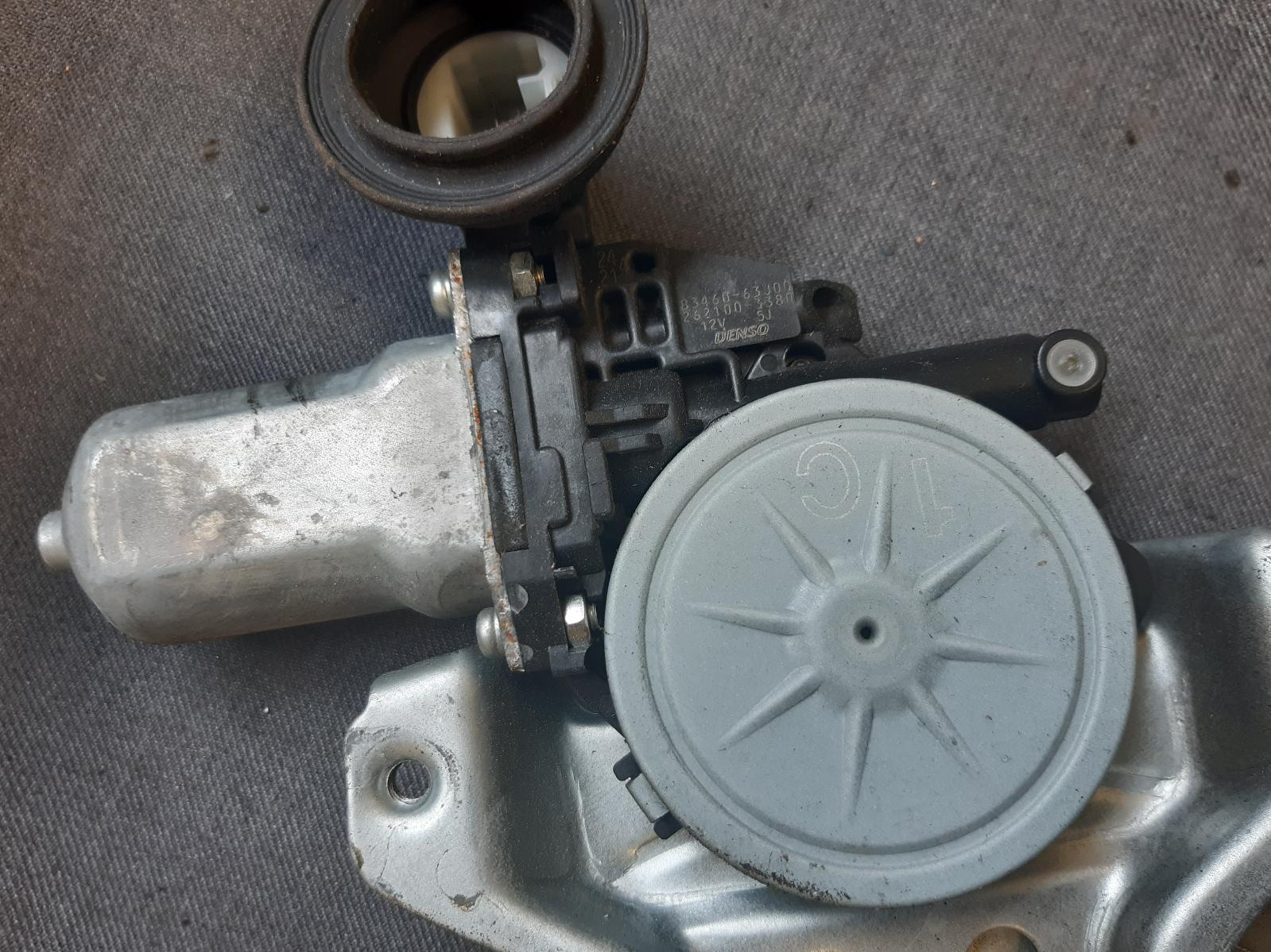 2007 SUZUKI SWIFT Left Front Window Reg/Motor Contact us for Photo