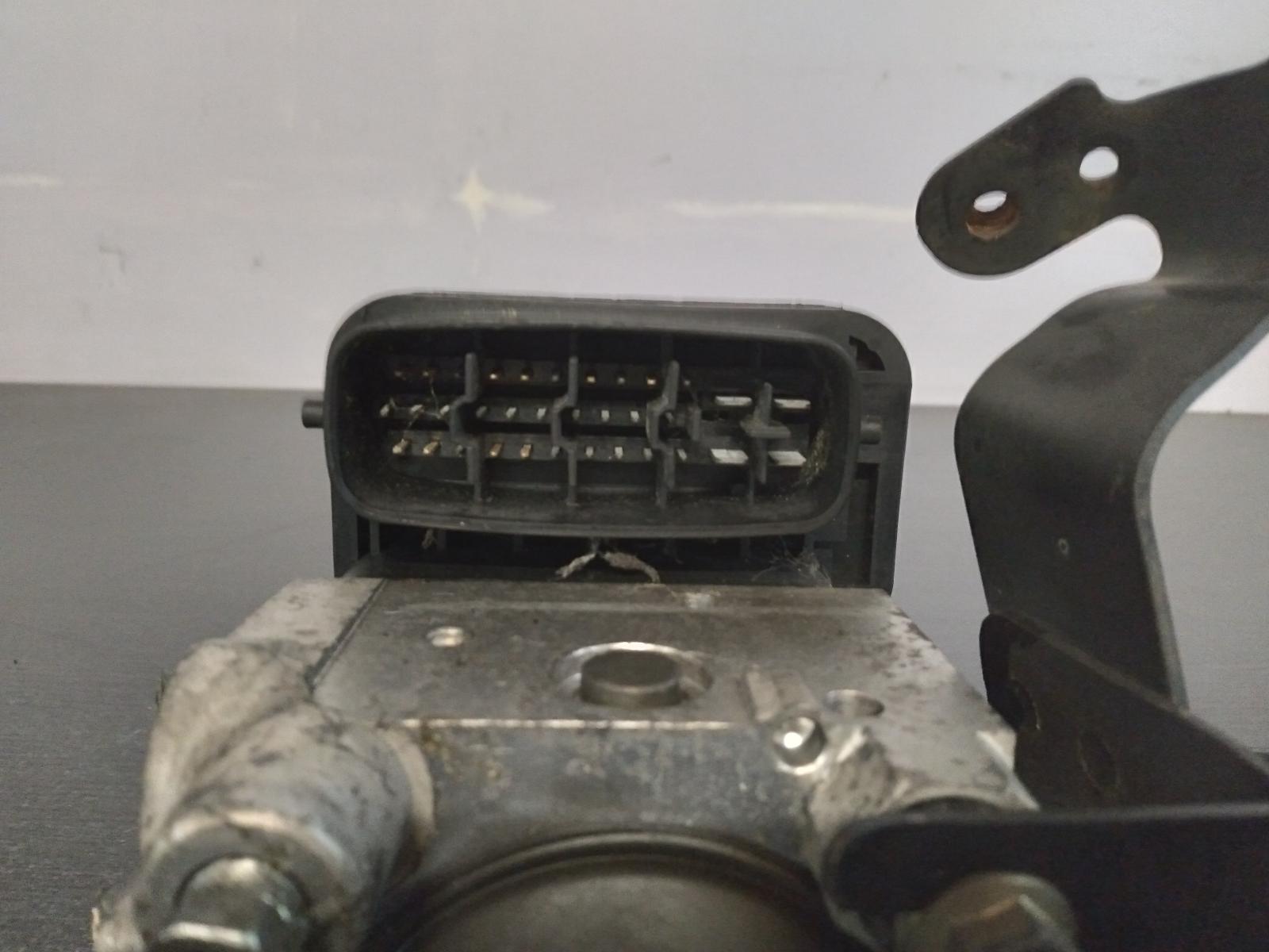 2001 TOYOTA OPA (NZ ONLY) Abs Pump/Modulator Contact us for Photo