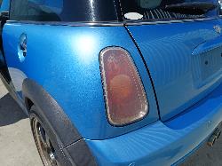 View MINI COOPER 2004 3 Door Hatchback Breaking