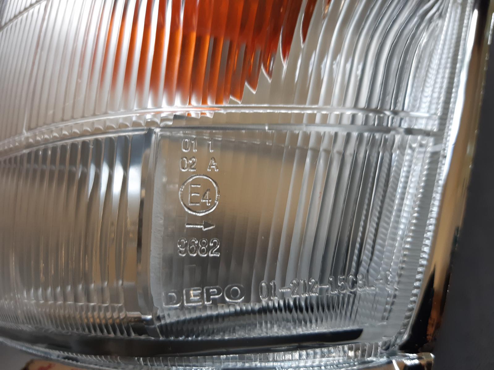 1997 TOYOTA HILUX Left Indicator/Fog/Side Contact us for Photo