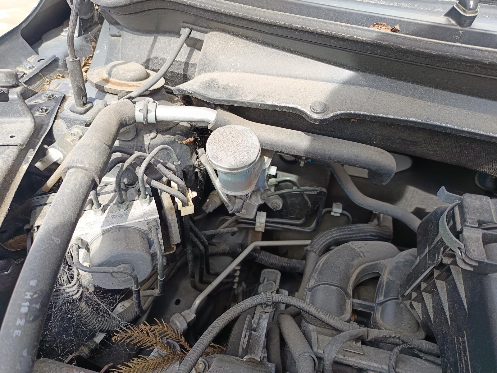 View SUZUKI SWIFT 2012   Breaking