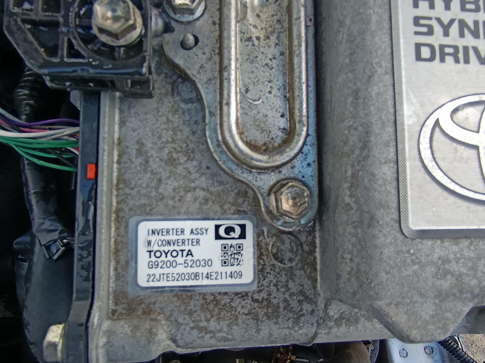 View TOYOTA PRIUS 2015   Breaking