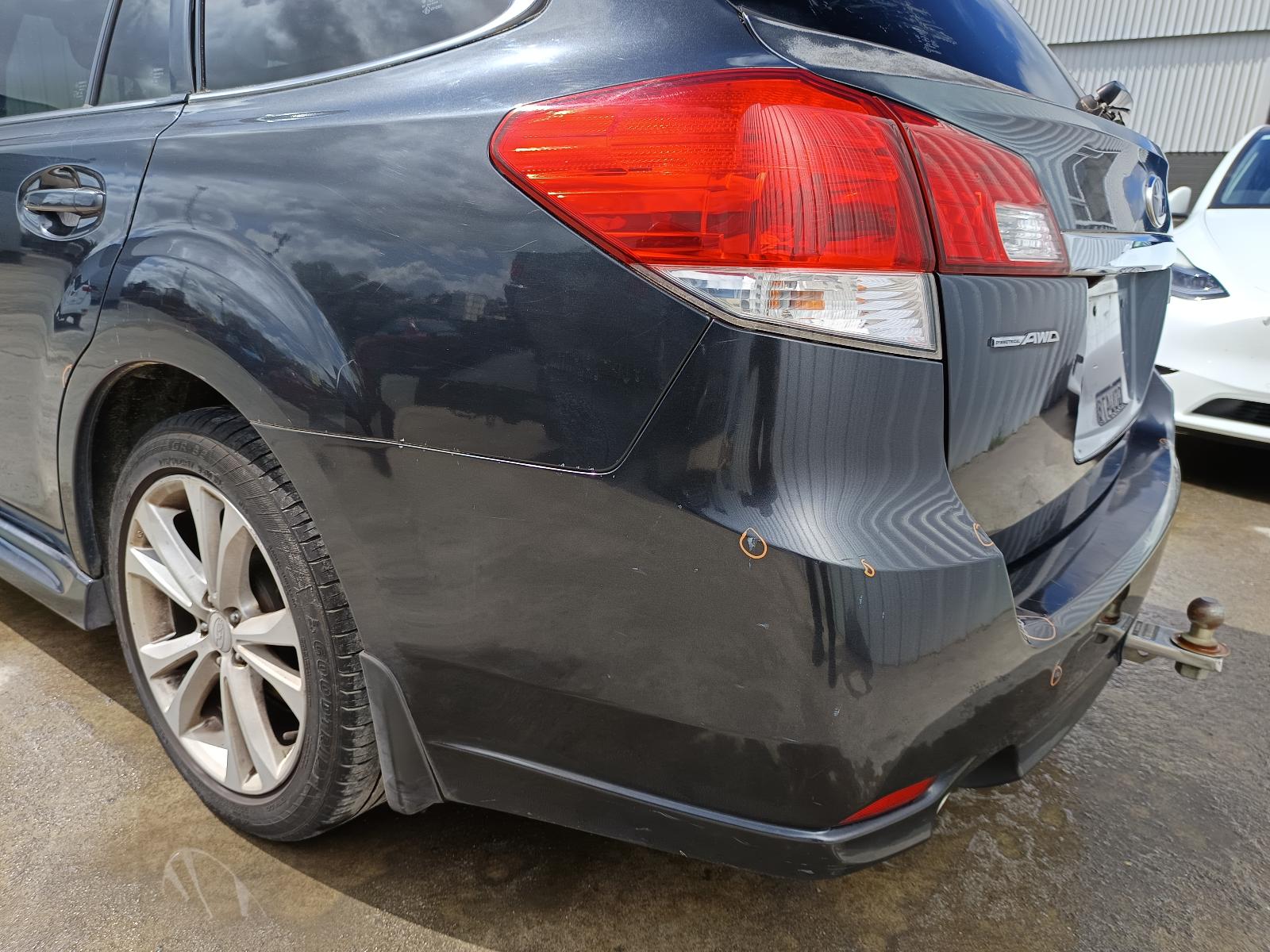 View SUBARU LIBERTY 2014   Breaking