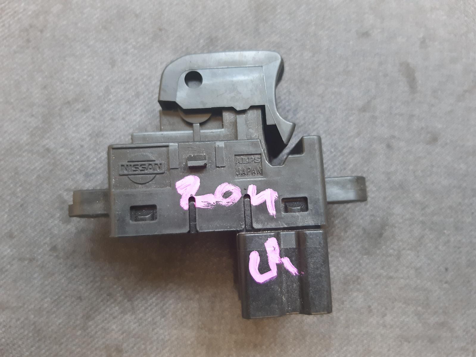 2008 NISSAN DUALIS Pwr Dr Wind Switch Contact us for Photo