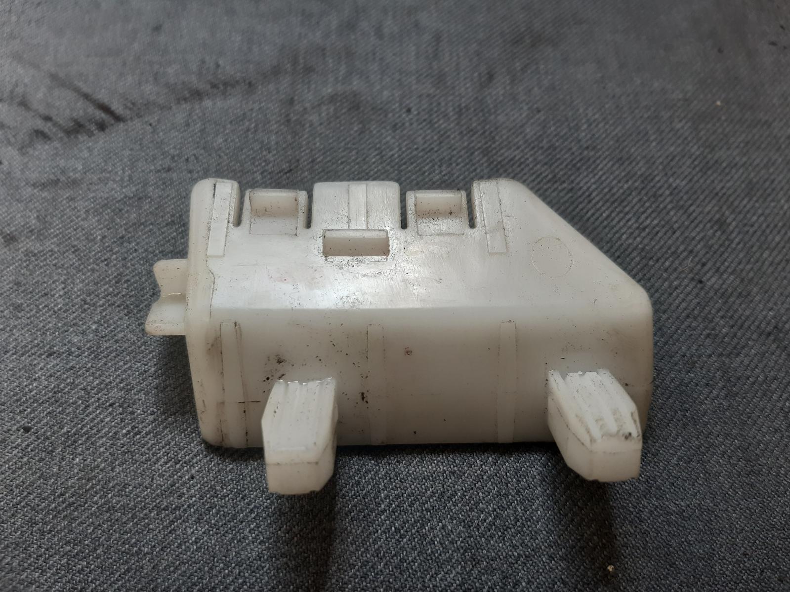 2008 NISSAN DUALIS R/Bar Bracket/Reinfo Contact us for Photo
