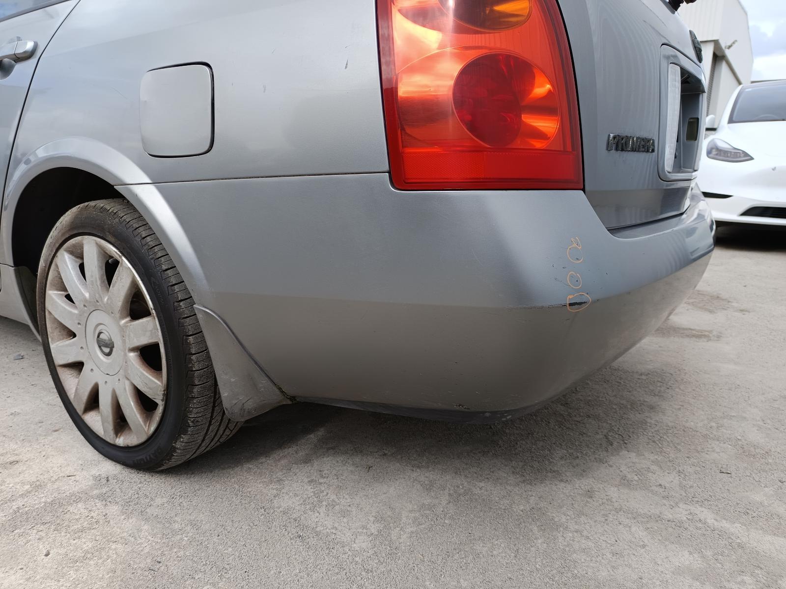 View NISSAN PRIMERA 2002   Breaking