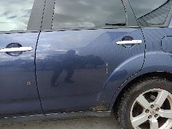 View MITSUBISHI OUTLANDER 2006   Breaking