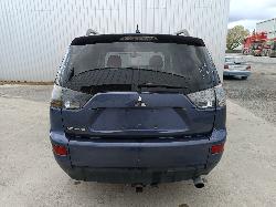 View MITSUBISHI OUTLANDER 2006   Breaking