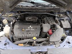 View MITSUBISHI OUTLANDER 2006   Breaking