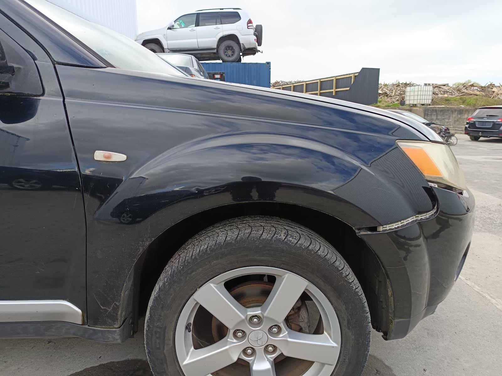 View Auto part Alternator MITSUBISHI OUTLANDER 2006