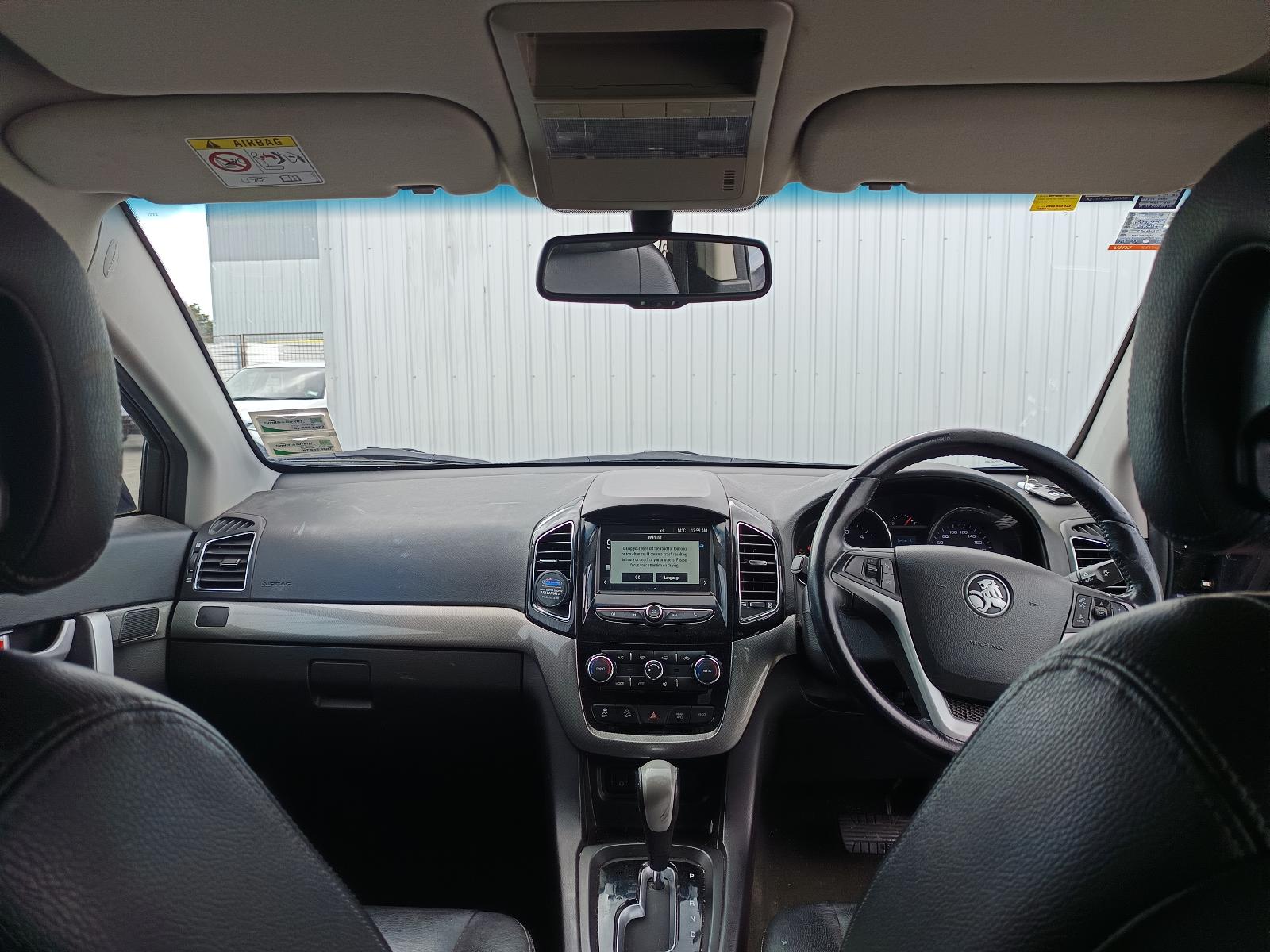 View HOLDEN CAPTIVA 2017   Breaking