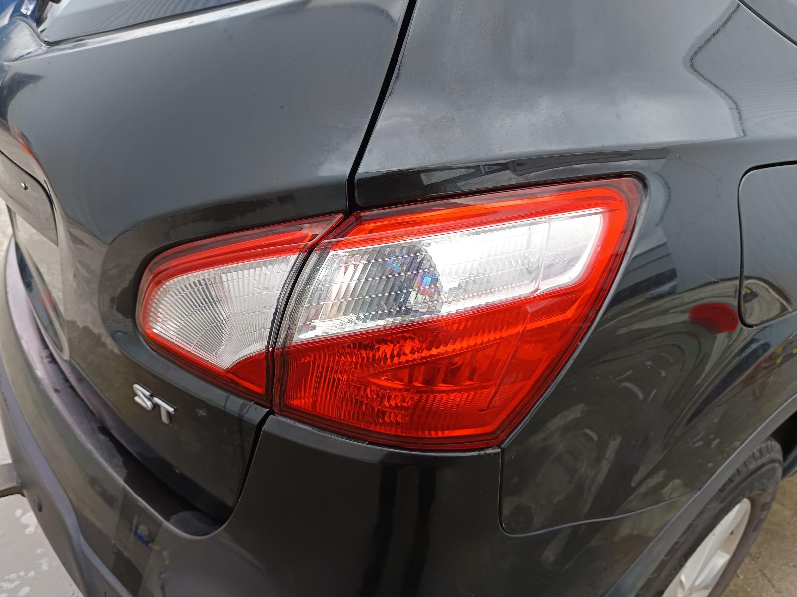 View NISSAN DUALIS 2011 5_DOOR Station Wagon Breaking