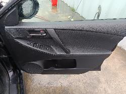 View MAZDA 3 2011   Breaking