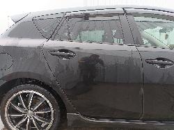 View MAZDA 3 2011   Breaking