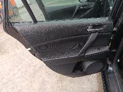 View MAZDA 3 2011   Breaking