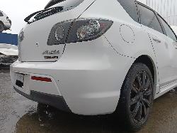 View MAZDA 3 2006 5_DOOR Hatchback Breaking